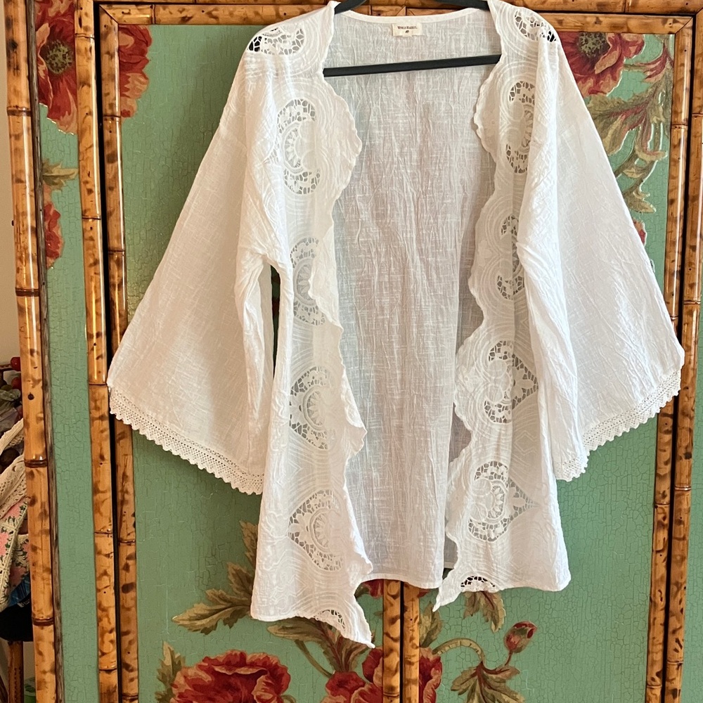 Magnolia Pearlesque Overshirt